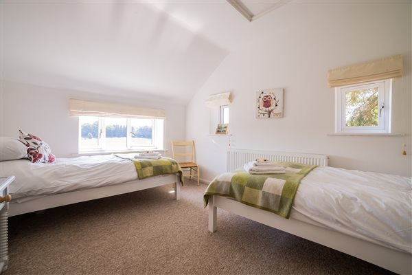holly cottage